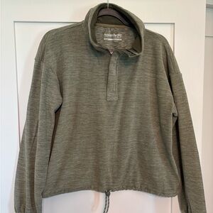 Green Sporty Pullover